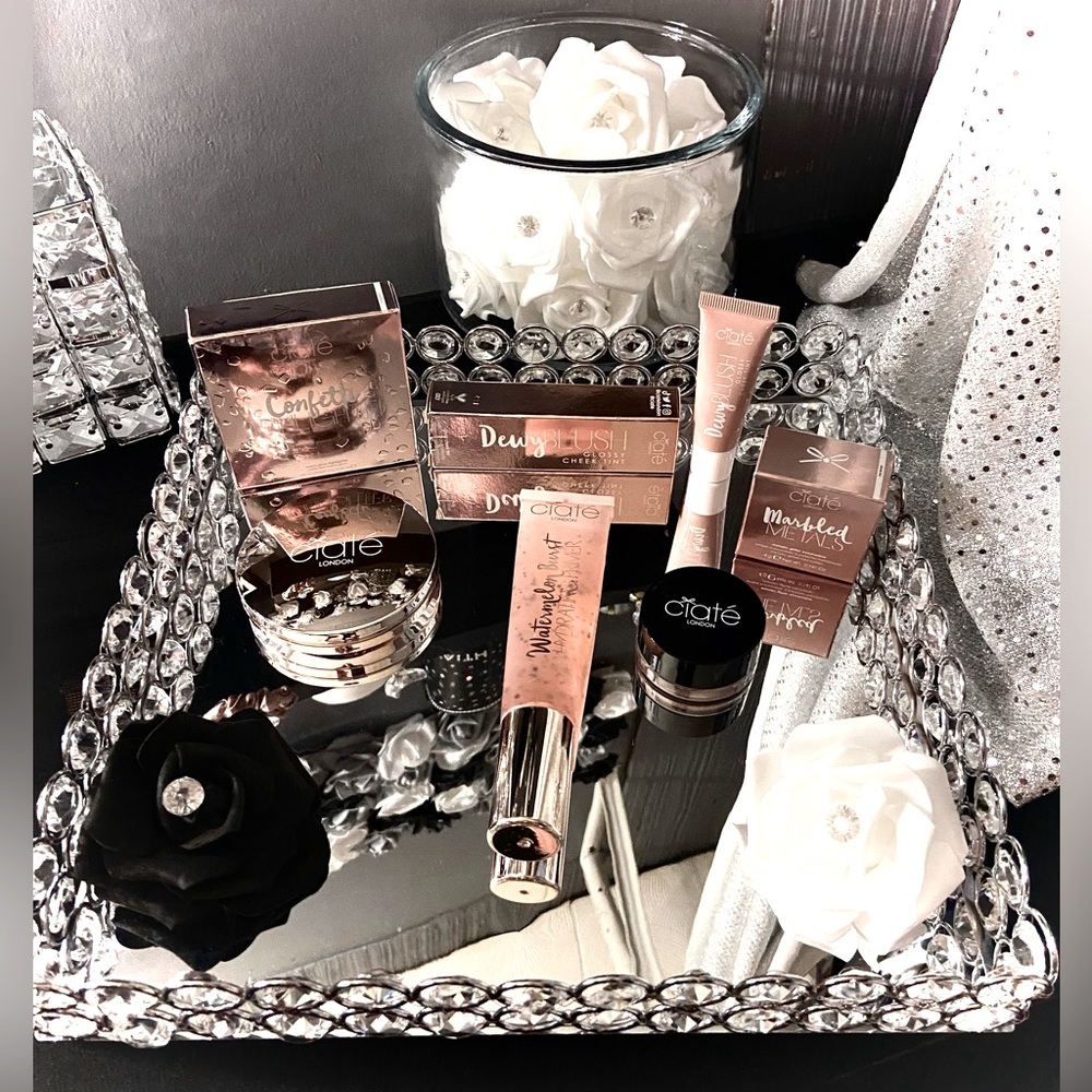 Ciate bundle 5 full size products (read listing)